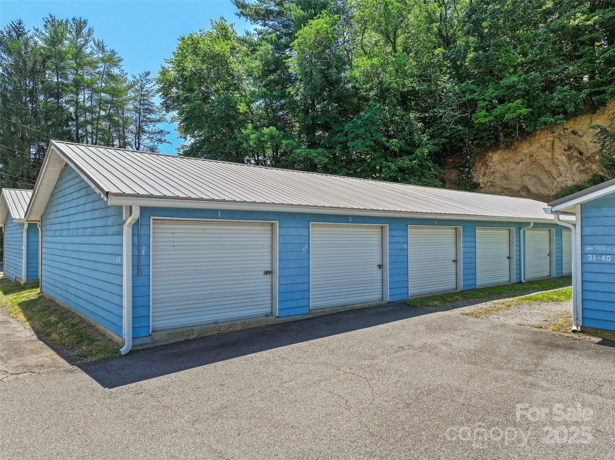 8275 Carolina Boulevard Clyde NC 28721