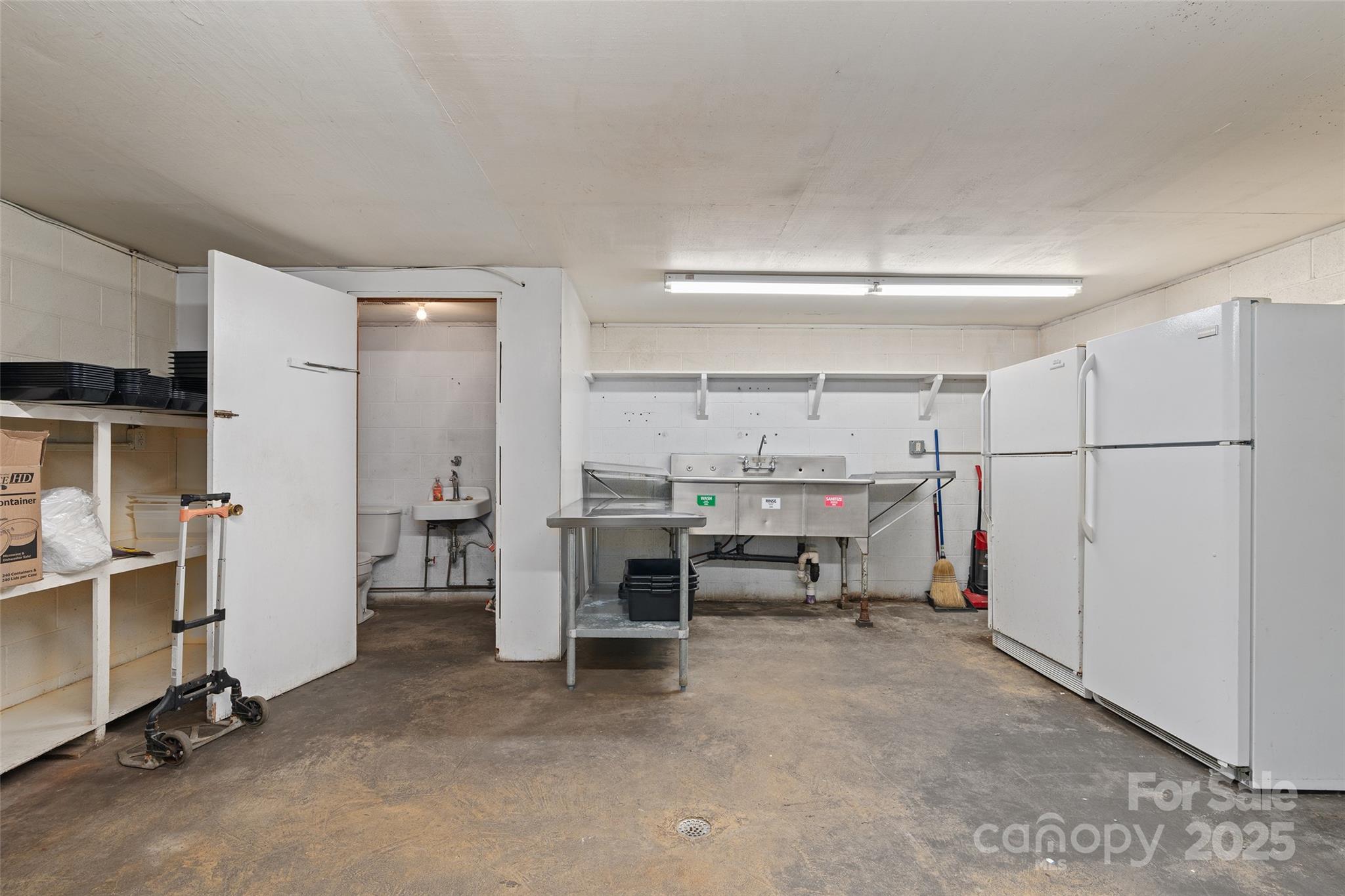 8275 Carolina Boulevard Clyde NC 28721