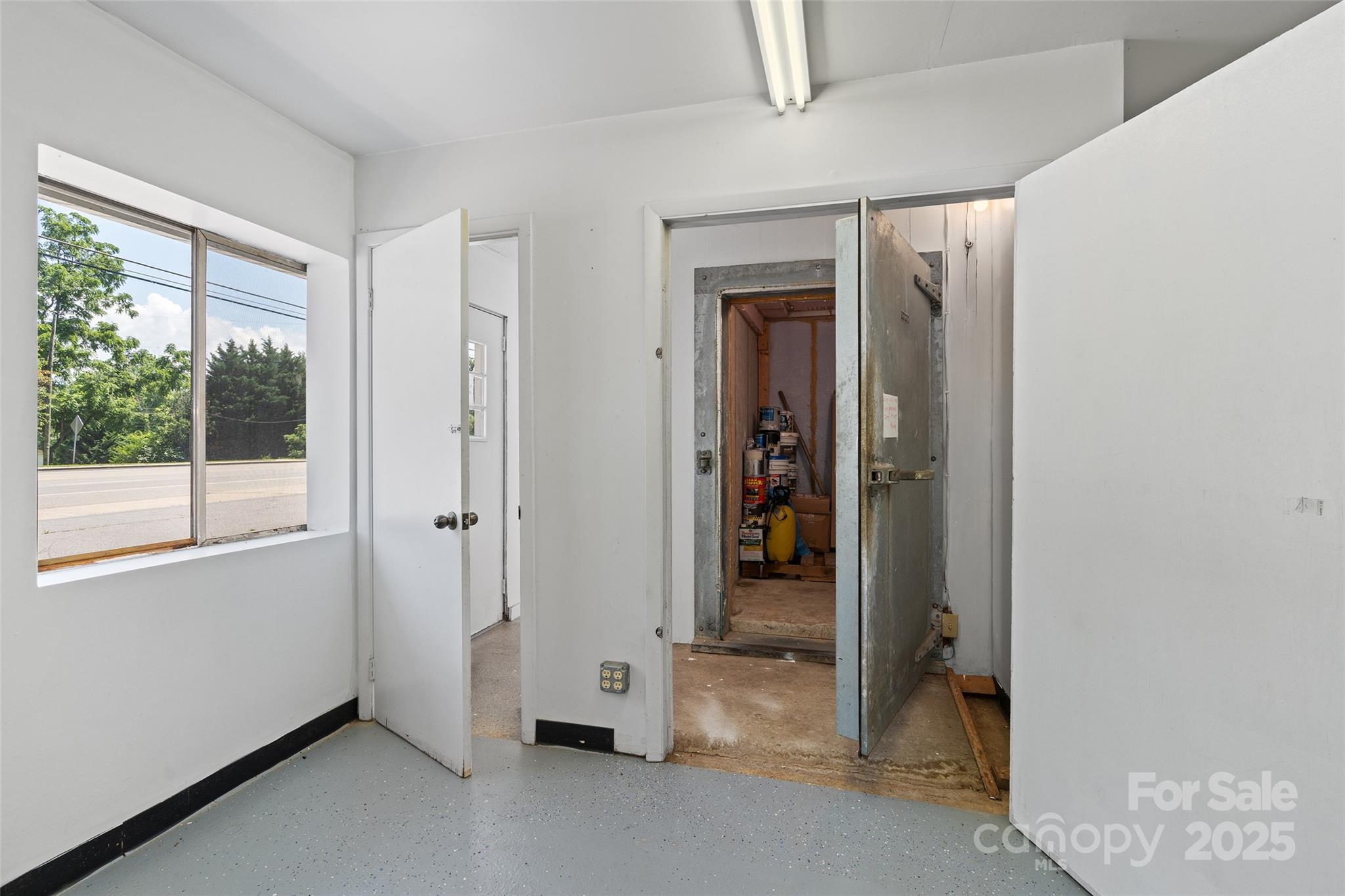 8275 Carolina Boulevard Clyde NC 28721