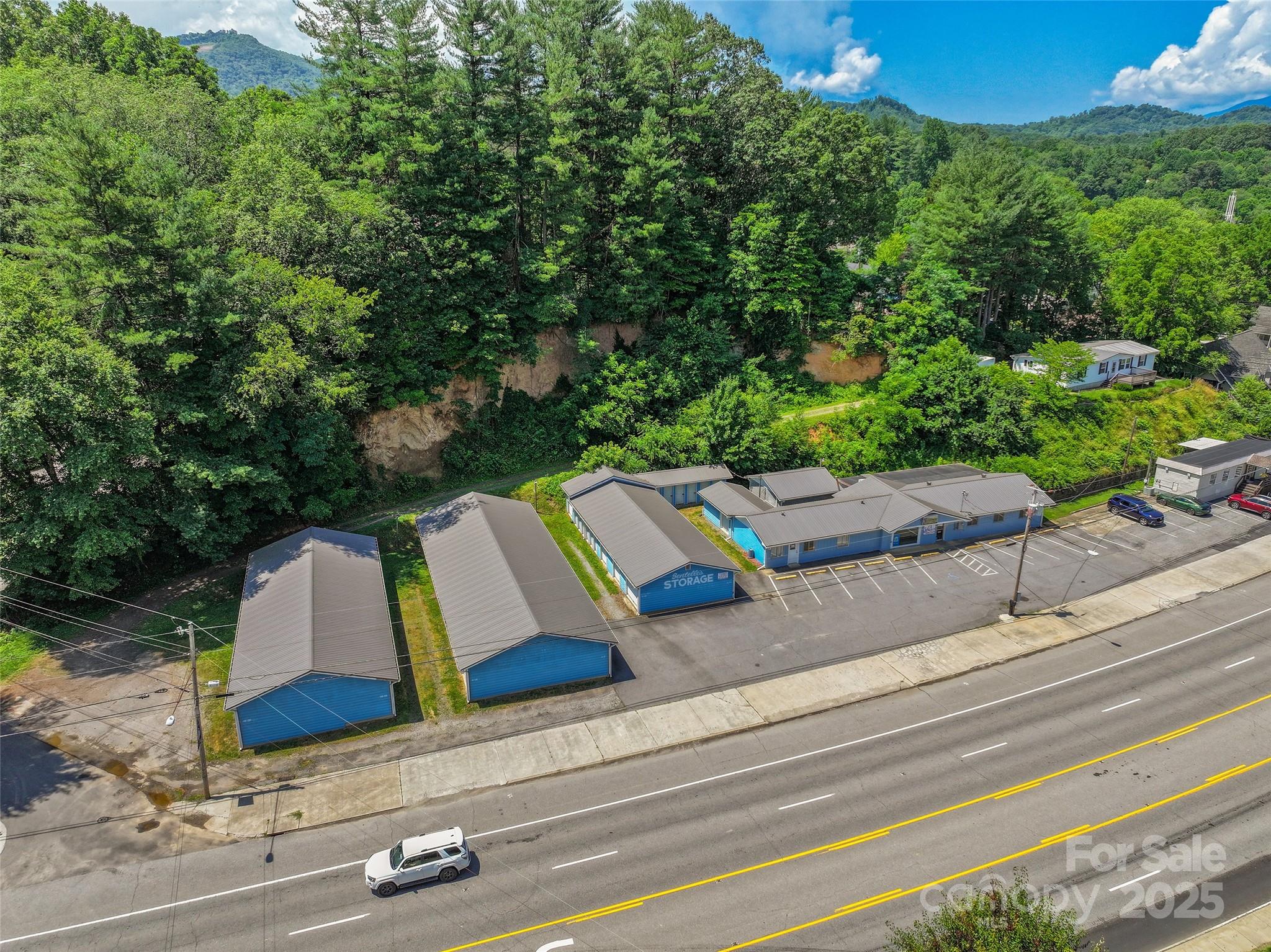 8275 Carolina Boulevard Clyde NC 28721