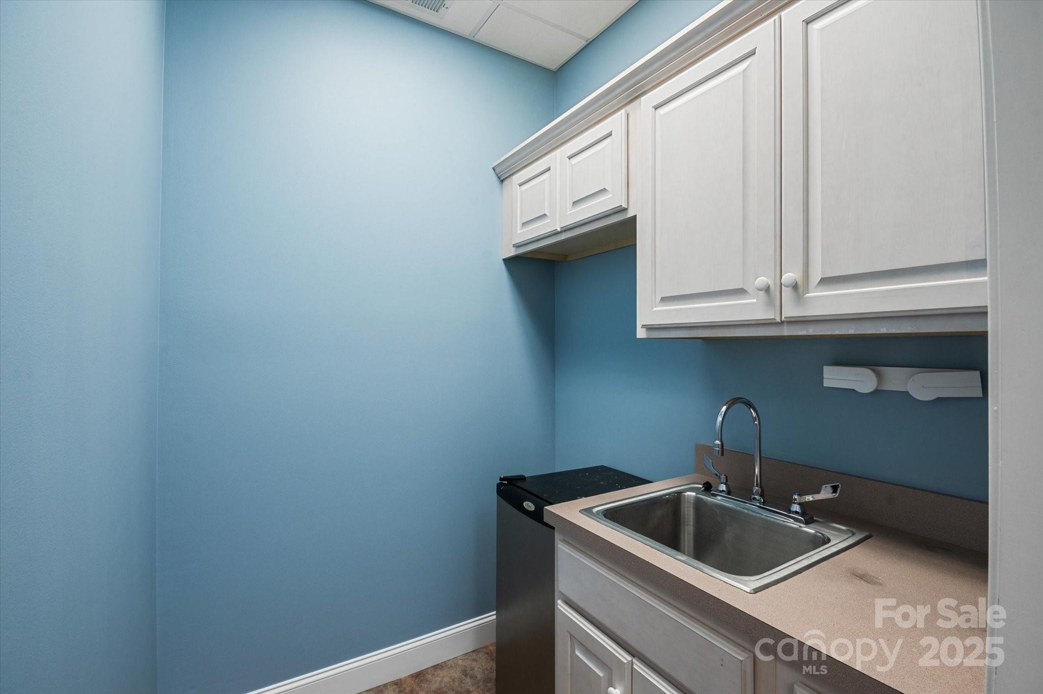 5 Park Place E Brevard NC 28712