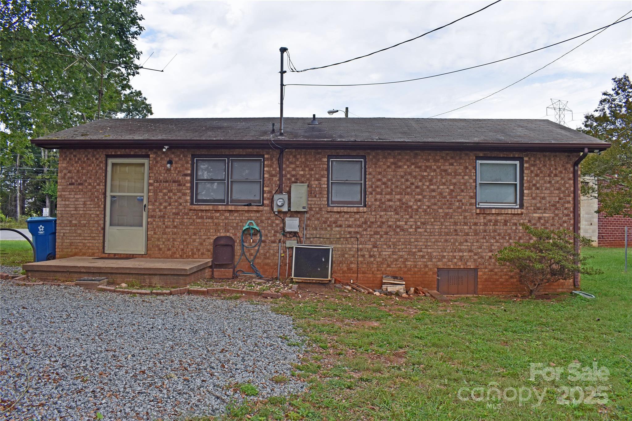 3624 Hickory Lincolnton Highway Newton NC 28658