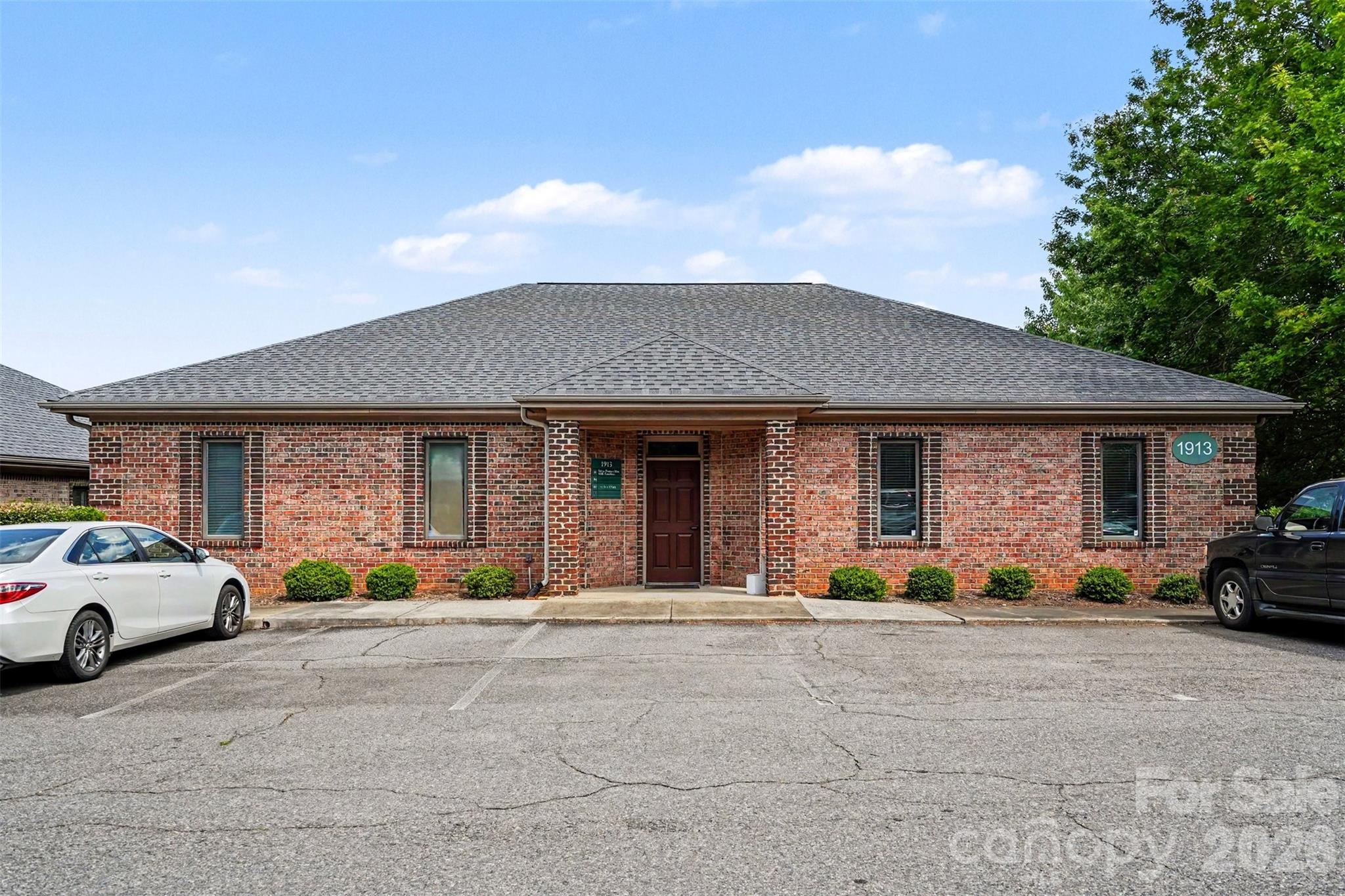 1913 J N Pease Place Charlotte NC 28262
