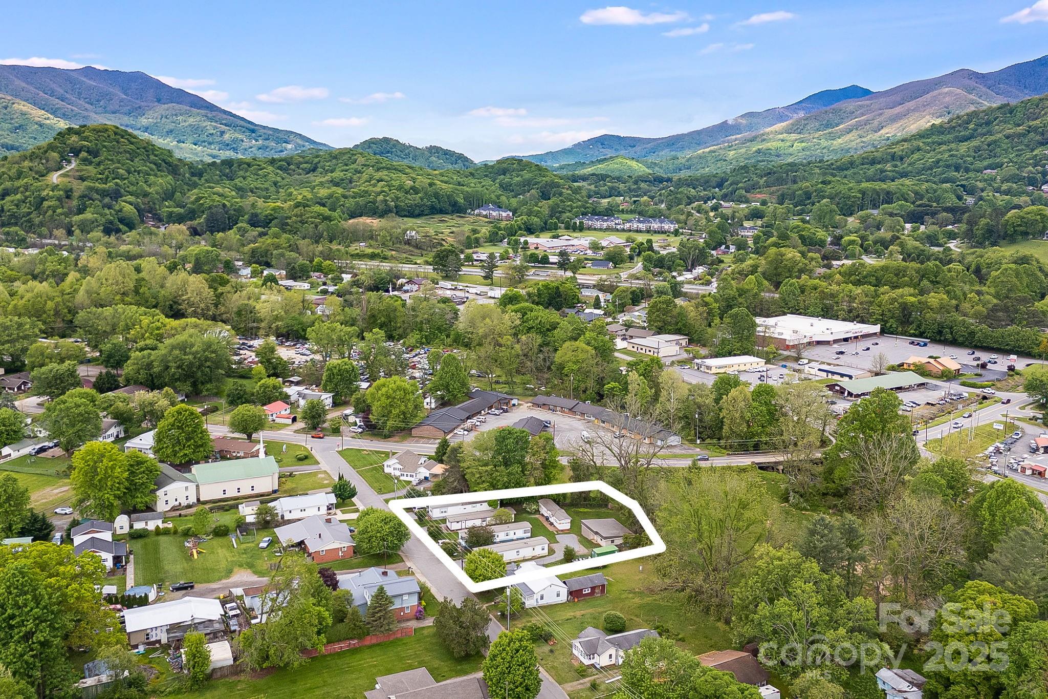560 Westwood Circle Waynesville NC 28786