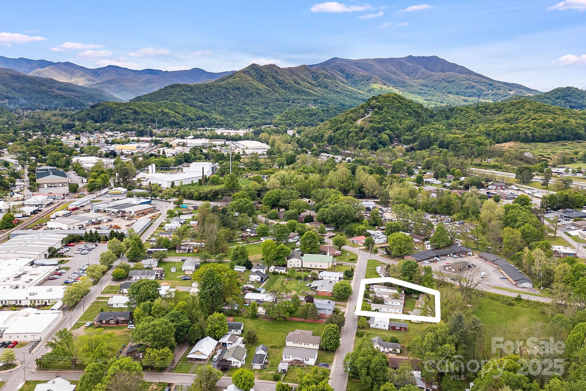 560 Westwood Circle Waynesville NC 28786