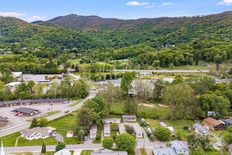 560 Westwood Circle Waynesville NC 28786