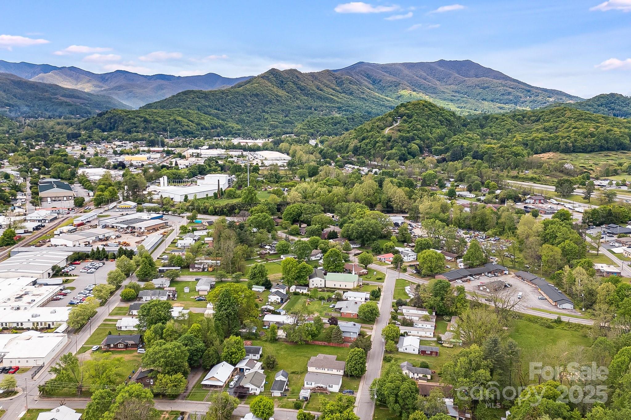 560 Westwood Circle Waynesville NC 28786
