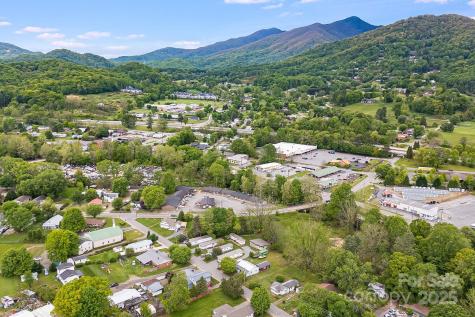 560 Westwood Circle Waynesville NC 28786