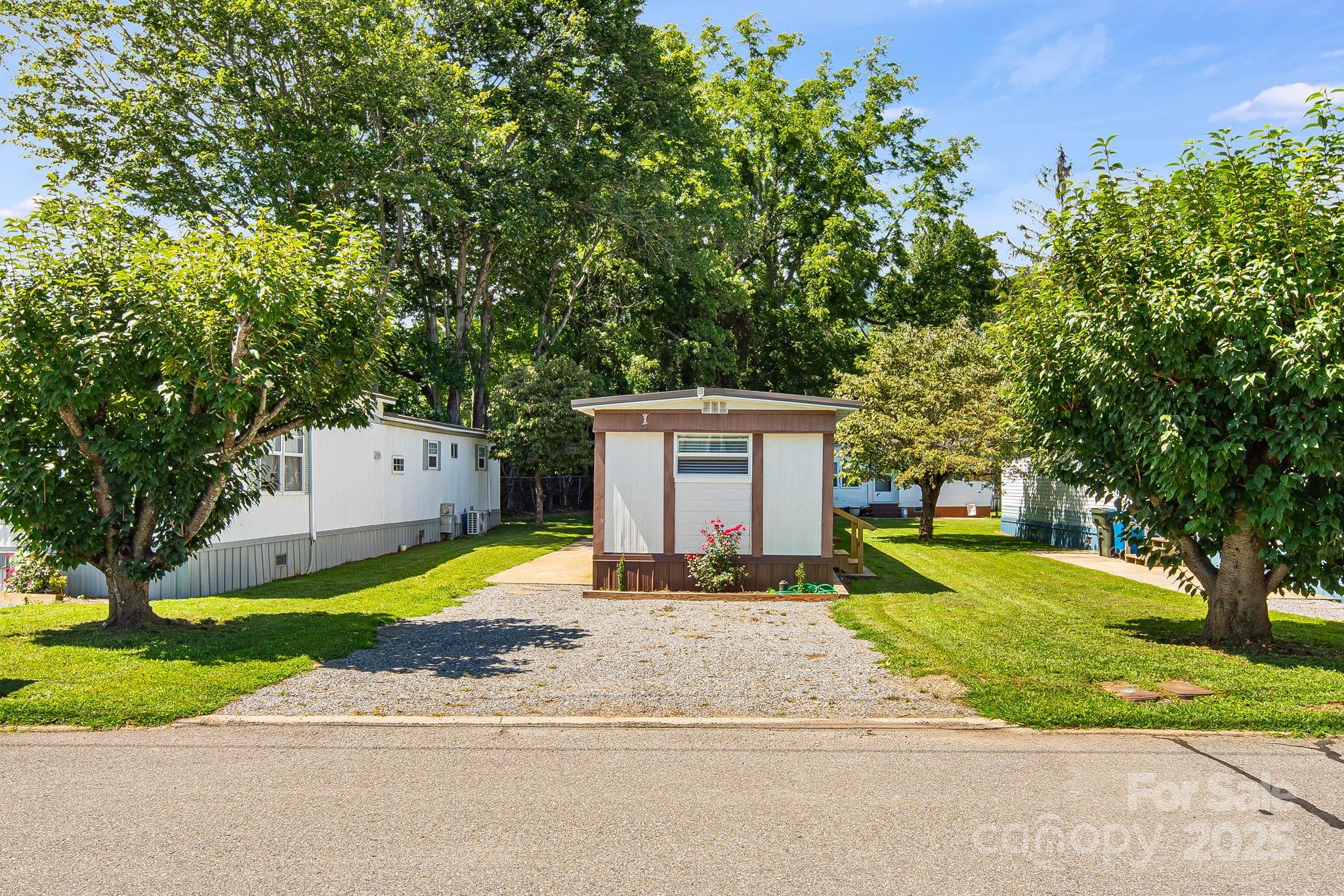 560 Westwood Circle Waynesville NC 28786