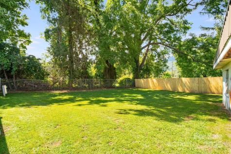 560 Westwood Circle Waynesville NC 28786