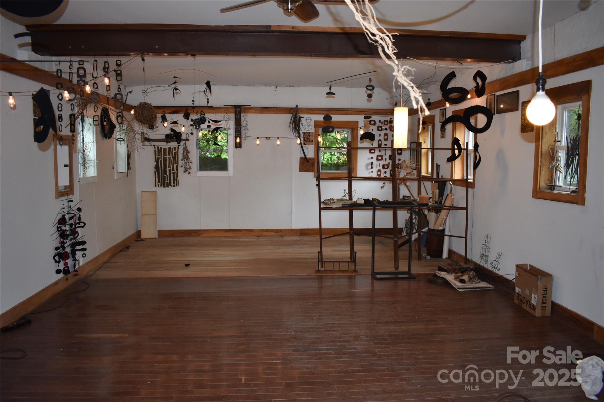 16 Allen Street Asheville NC 28806
