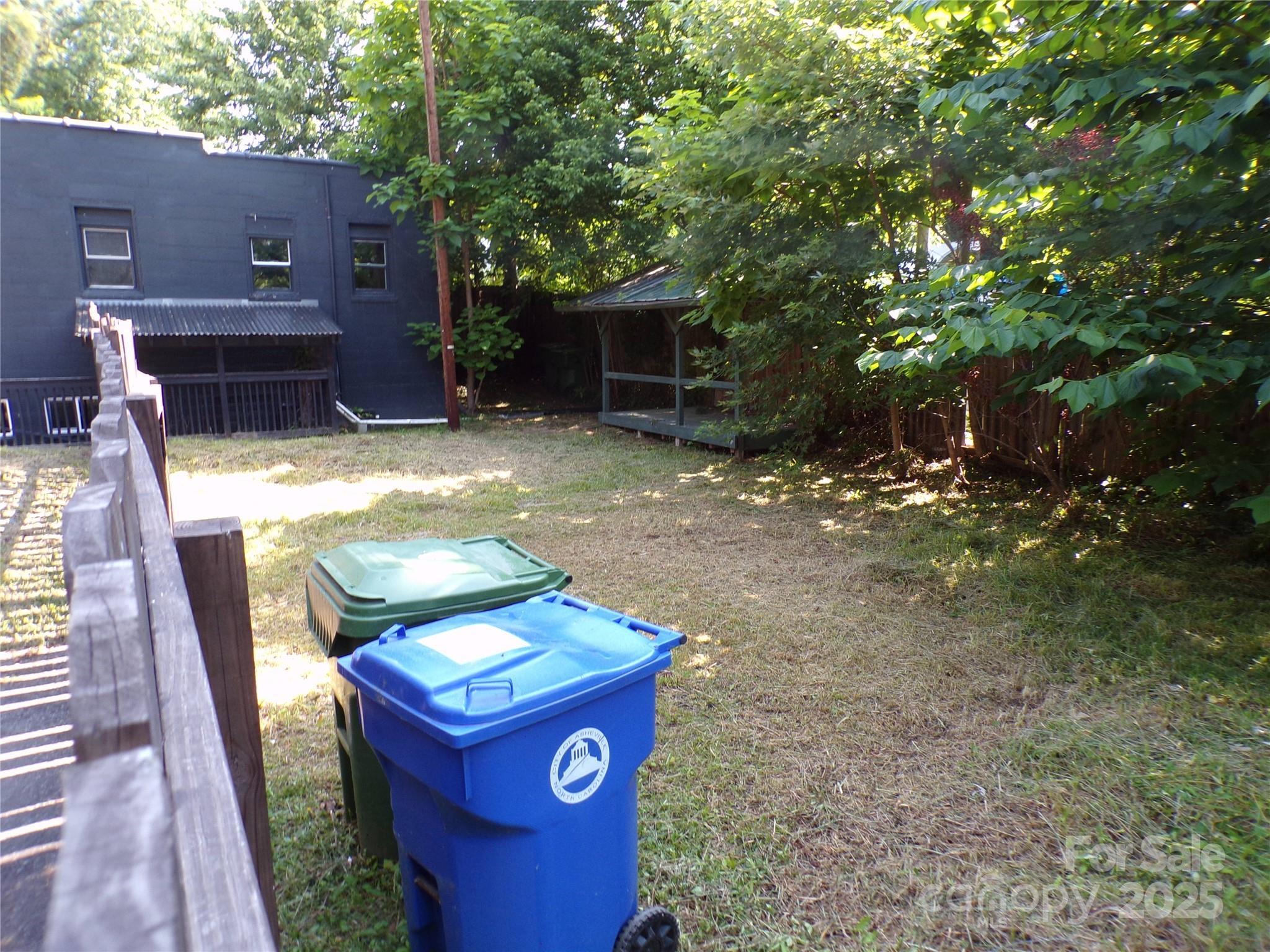 16 Allen Street Asheville NC 28806
