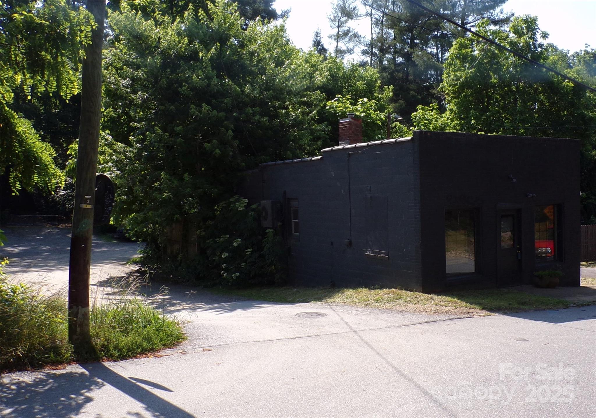 16 Allen Street Asheville NC 28806