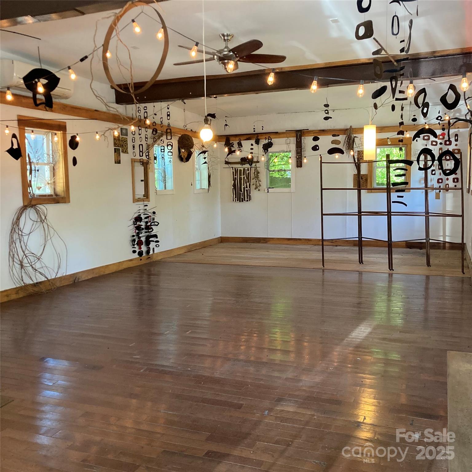 16 Allen Street Asheville NC 28806