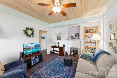 2246 N Aspen Street Lincolnton NC 28092