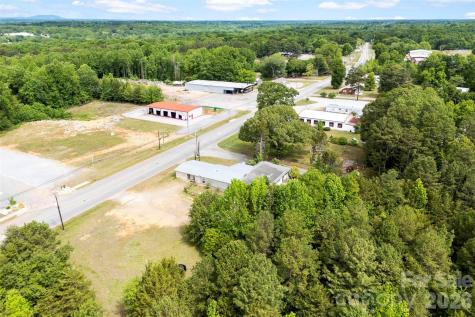2246 N Aspen Street Lincolnton NC 28092