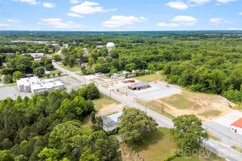 2246 N Aspen Street Lincolnton NC 28092