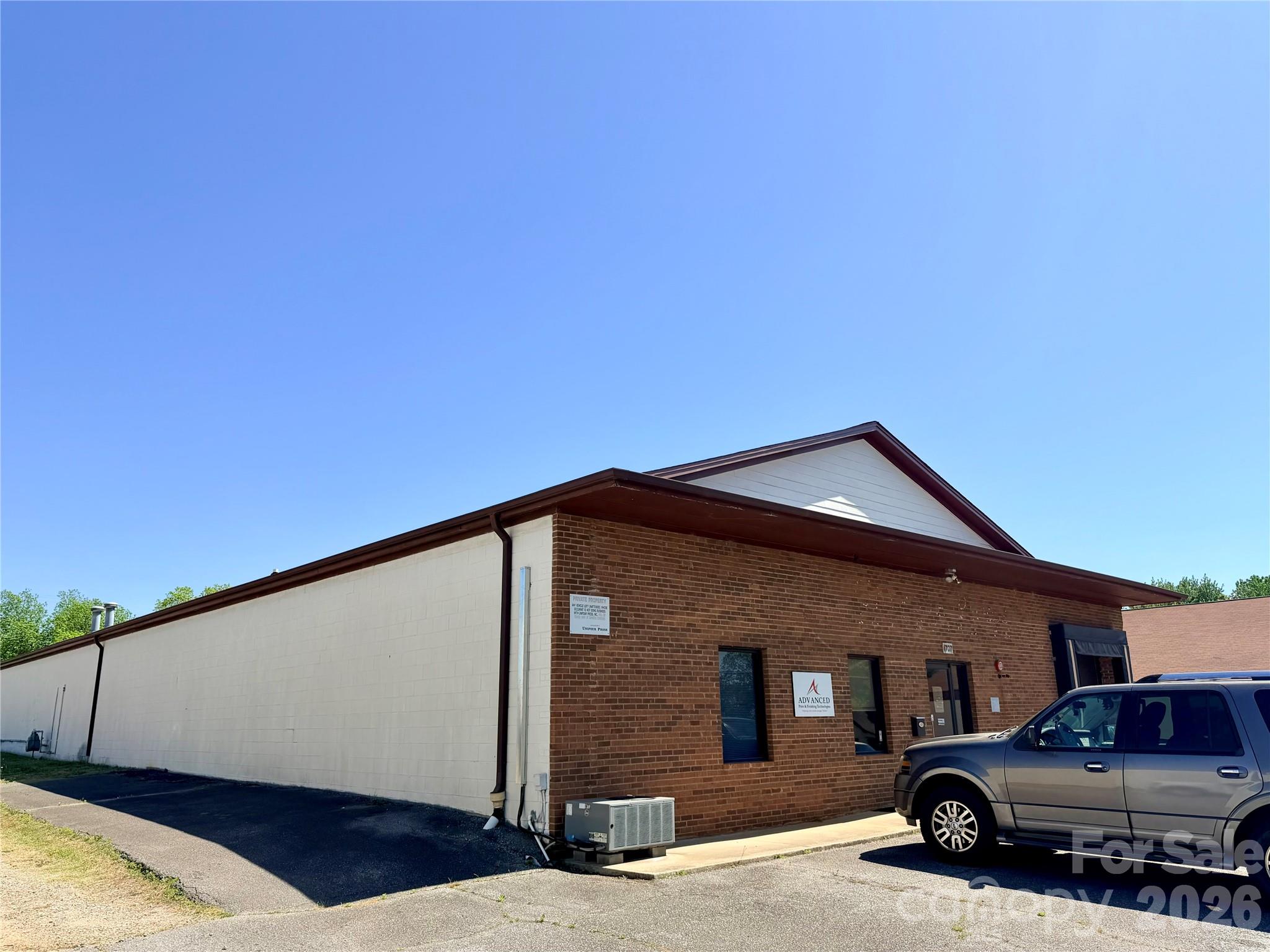 1707 10th Avenue NE Hickory NC 28601