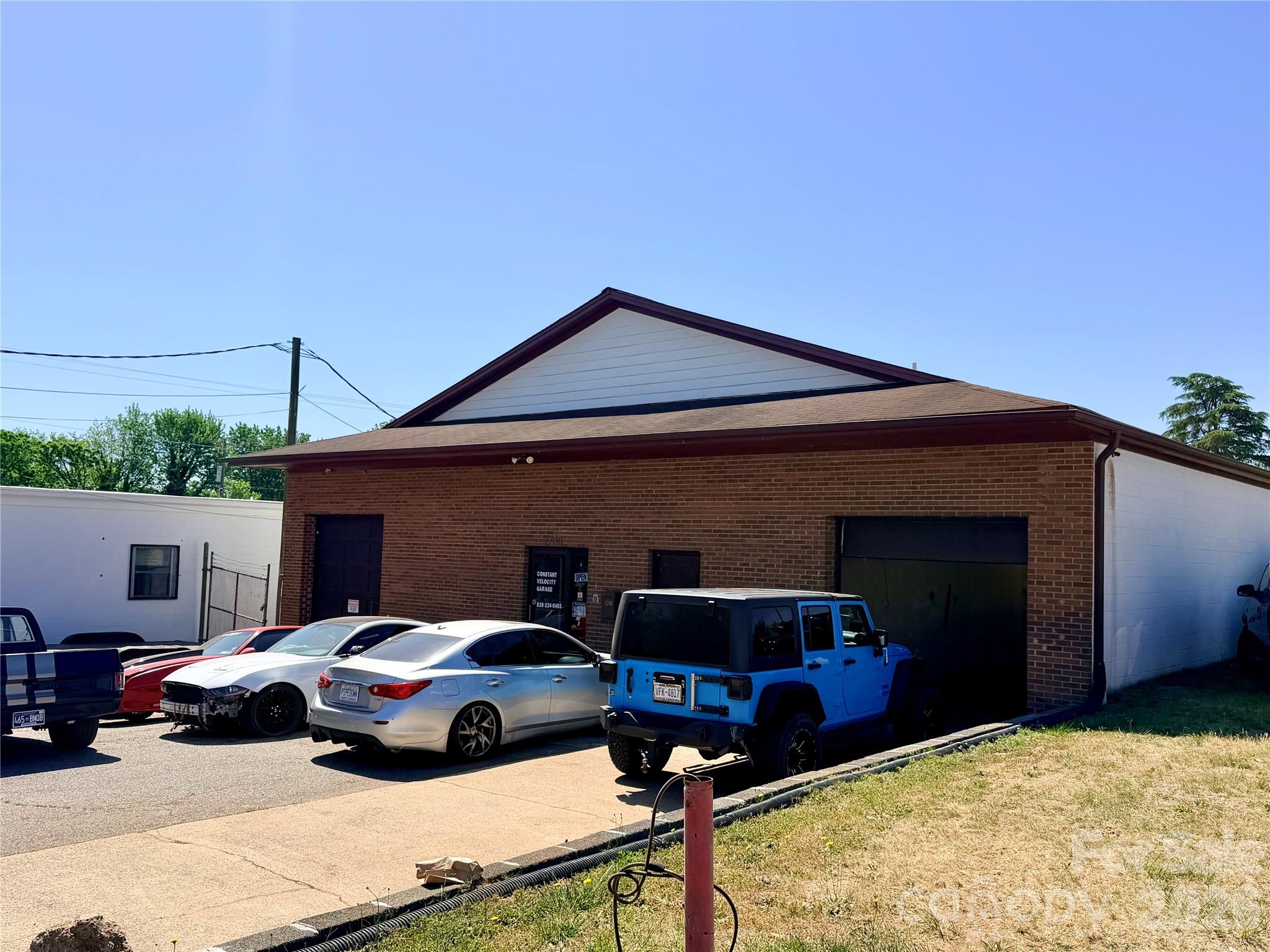 1707 10th Avenue NE Hickory NC 28601