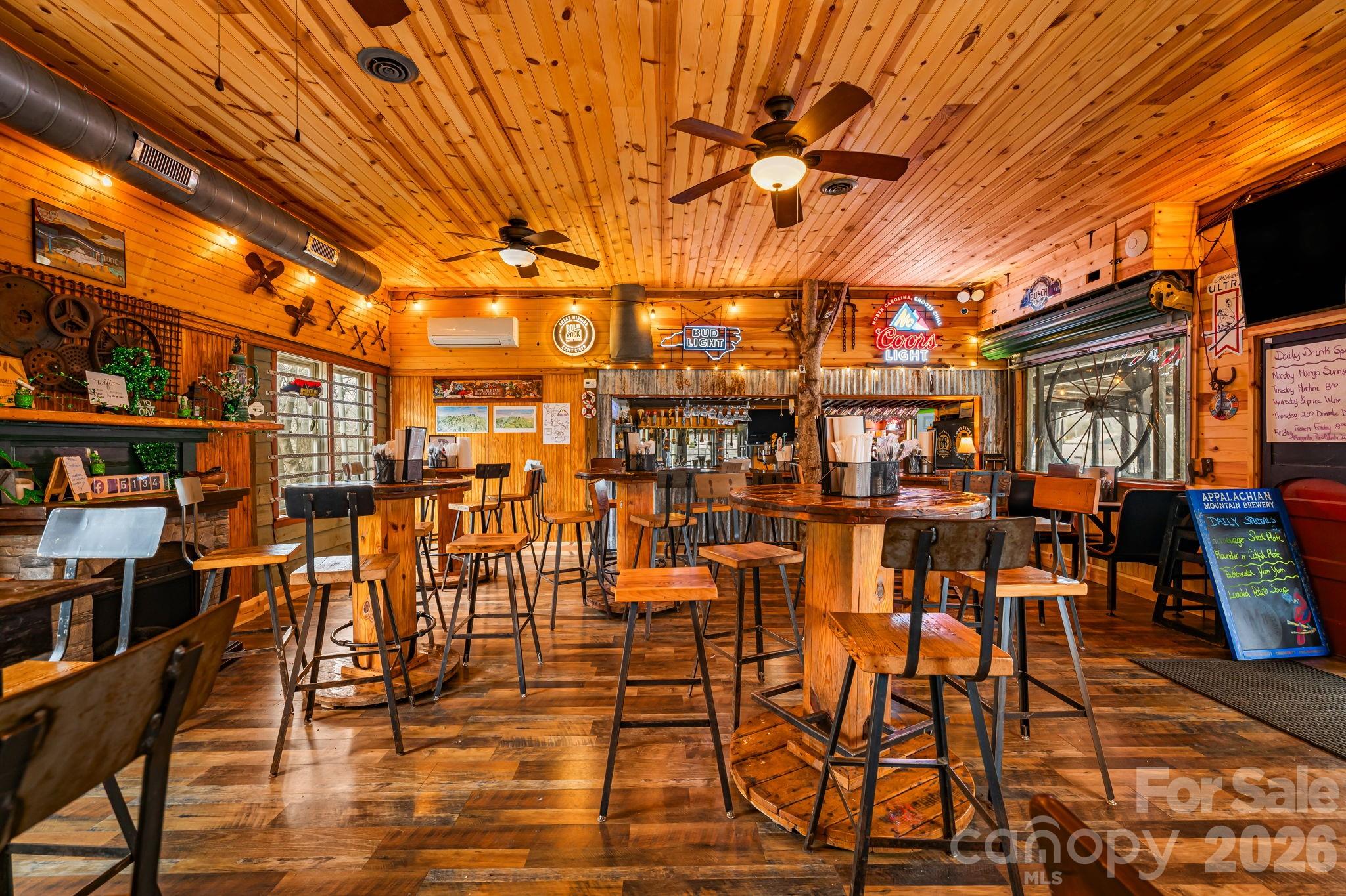 670 Oak Avenue Spruce Pine NC 28777