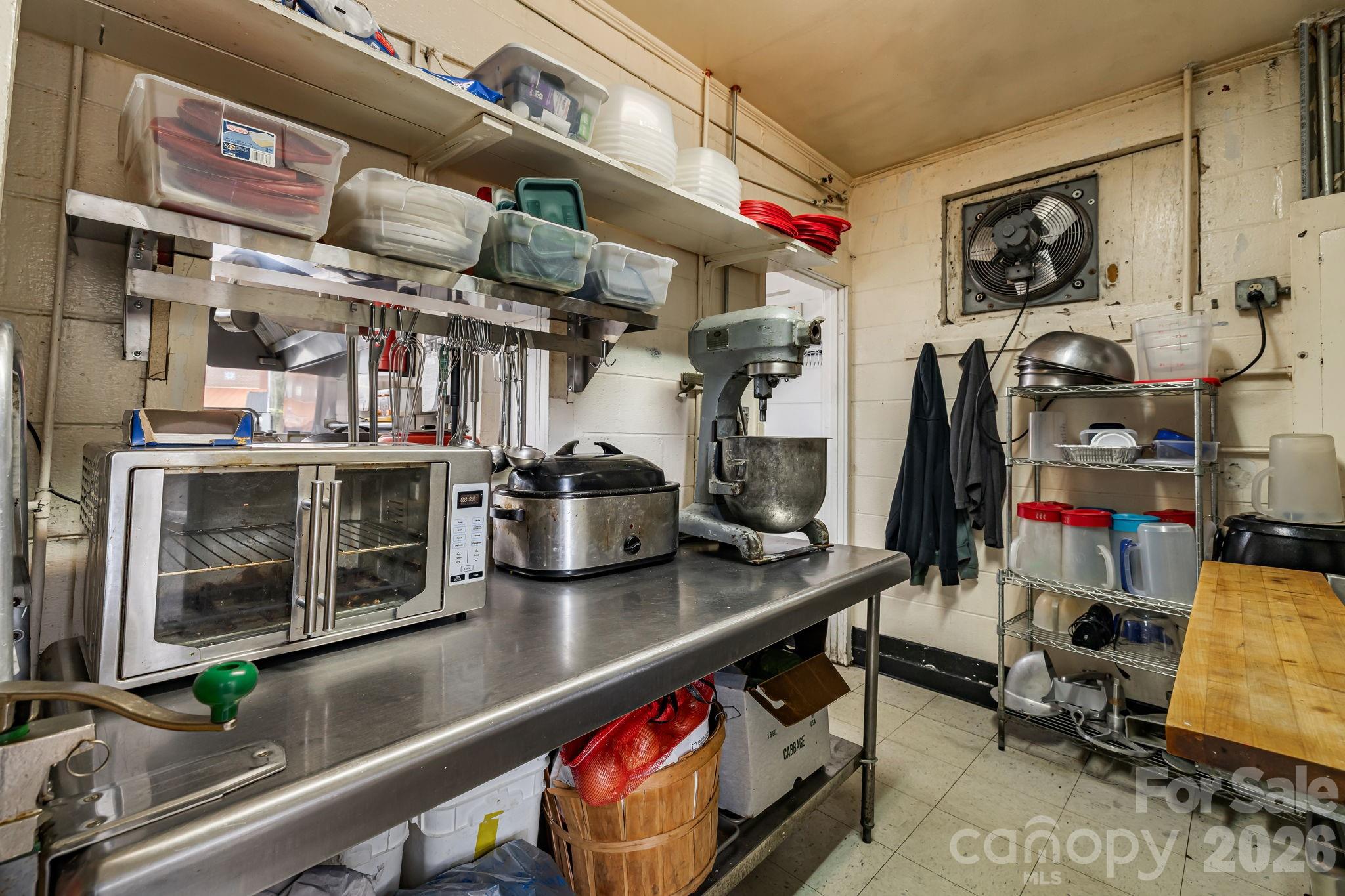 670 Oak Avenue Spruce Pine NC 28777