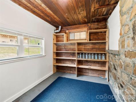 58 Guntertown Road Marshall NC 28753