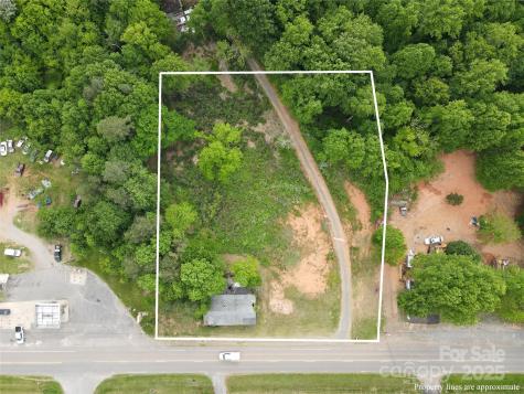 3023 & 3027 Wilkesboro Highway Statesville NC 28625