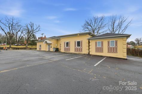 101 Willow Street NW Lenoir NC 28645