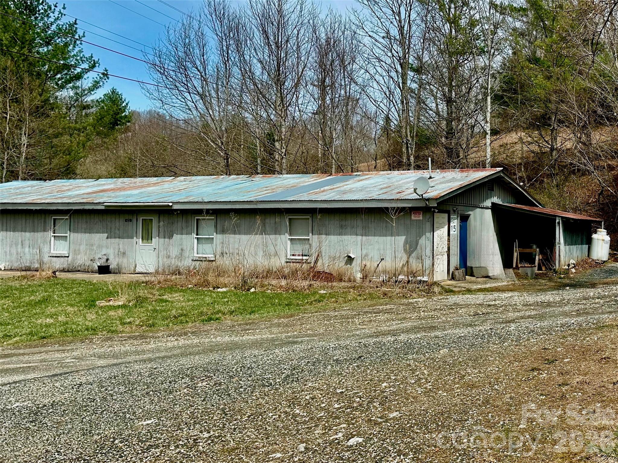 65 Blue Ridge Gem Mine Road Little Switzerland NC 28777
