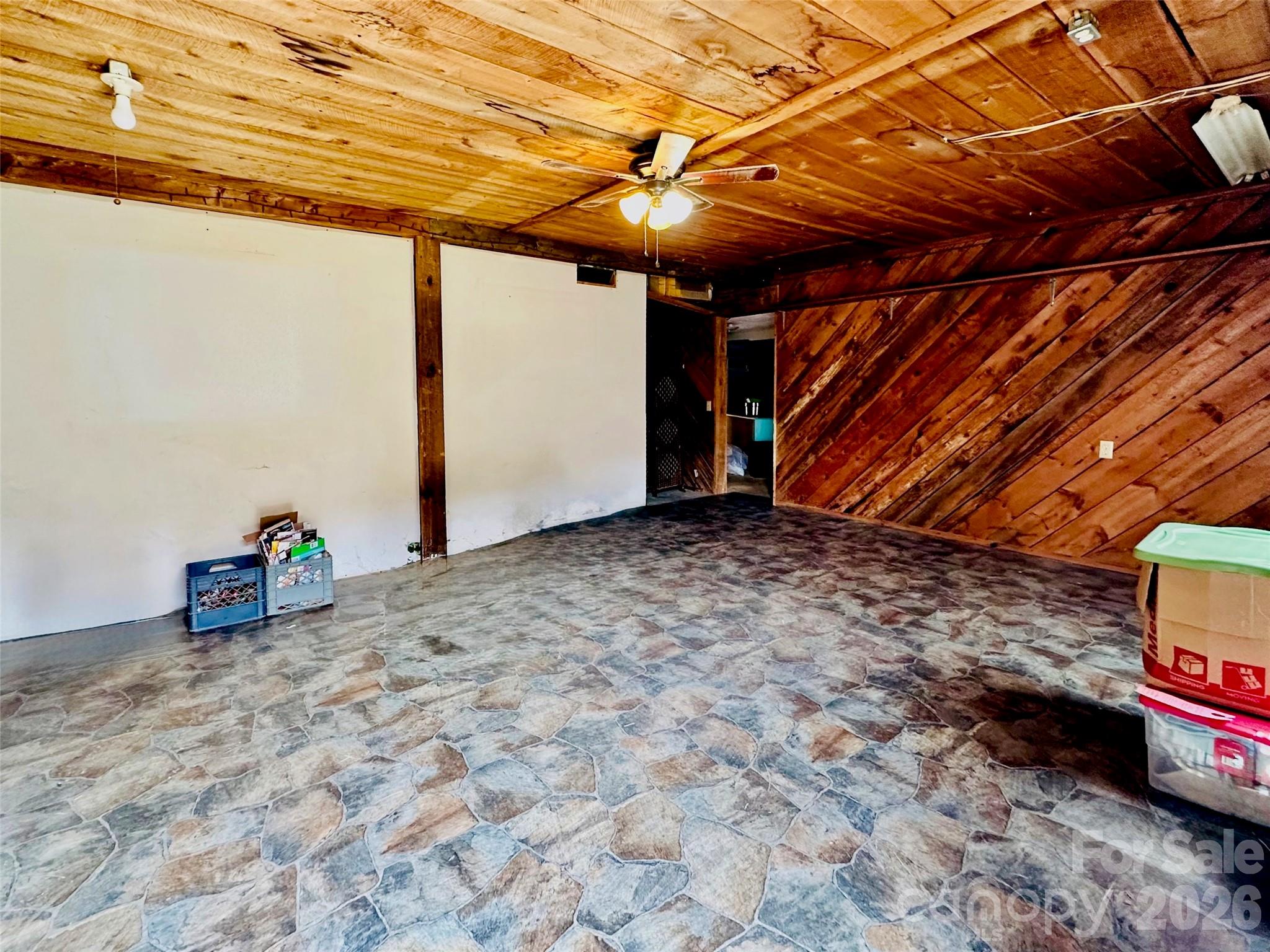 65 Blue Ridge Gem Mine Road Little Switzerland NC 28777