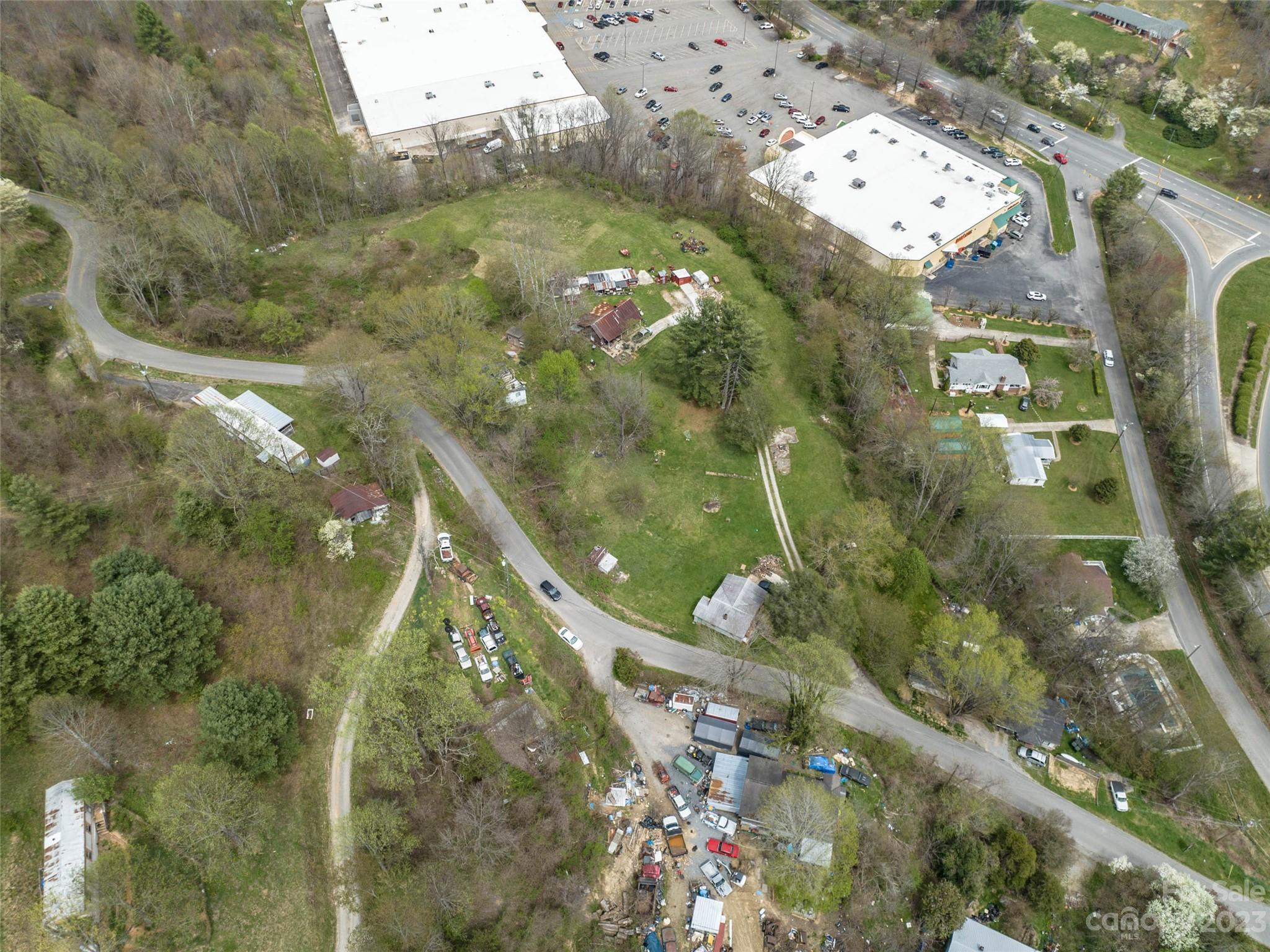 38 Hall Top Road Waynesville NC 28786
