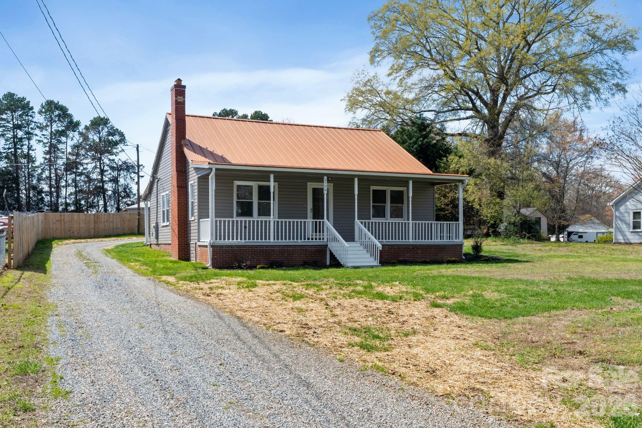 2106 Statesville Highway Mooresville NC 28115