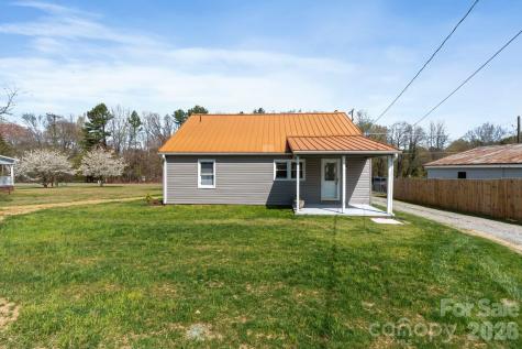 2106 Statesville Highway Mooresville NC 28115