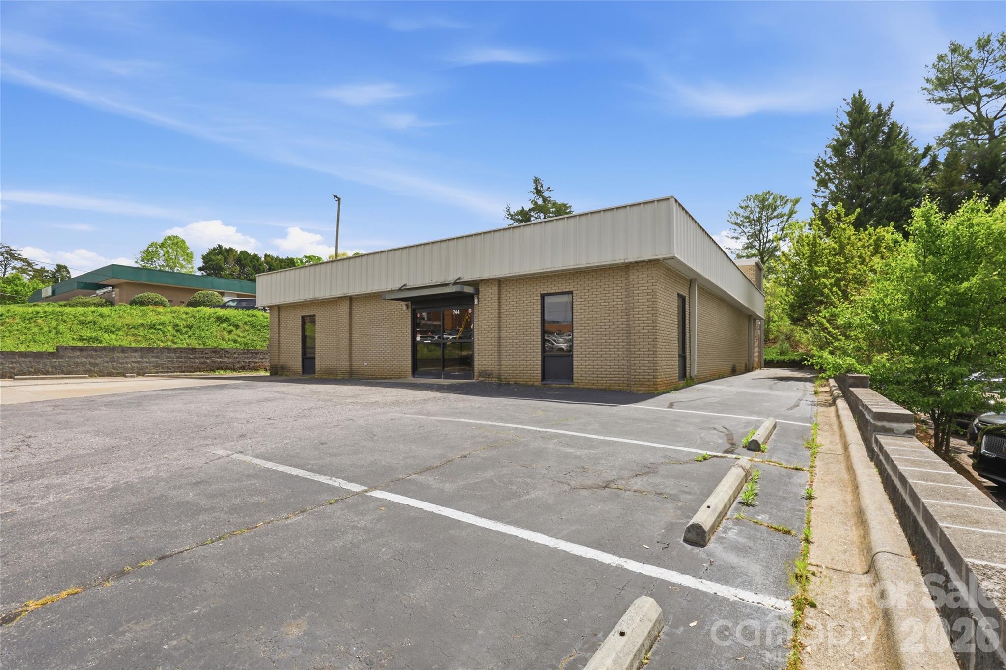 744 Hartness Road Statesville NC 28677