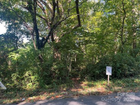 249, 250 E Mcdowell Street Morganton NC 28655