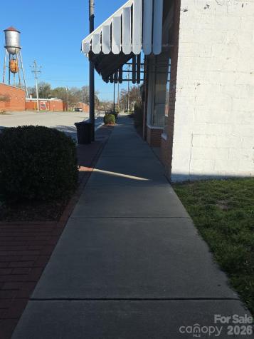 122 N Maple Street Pageland SC 29709
