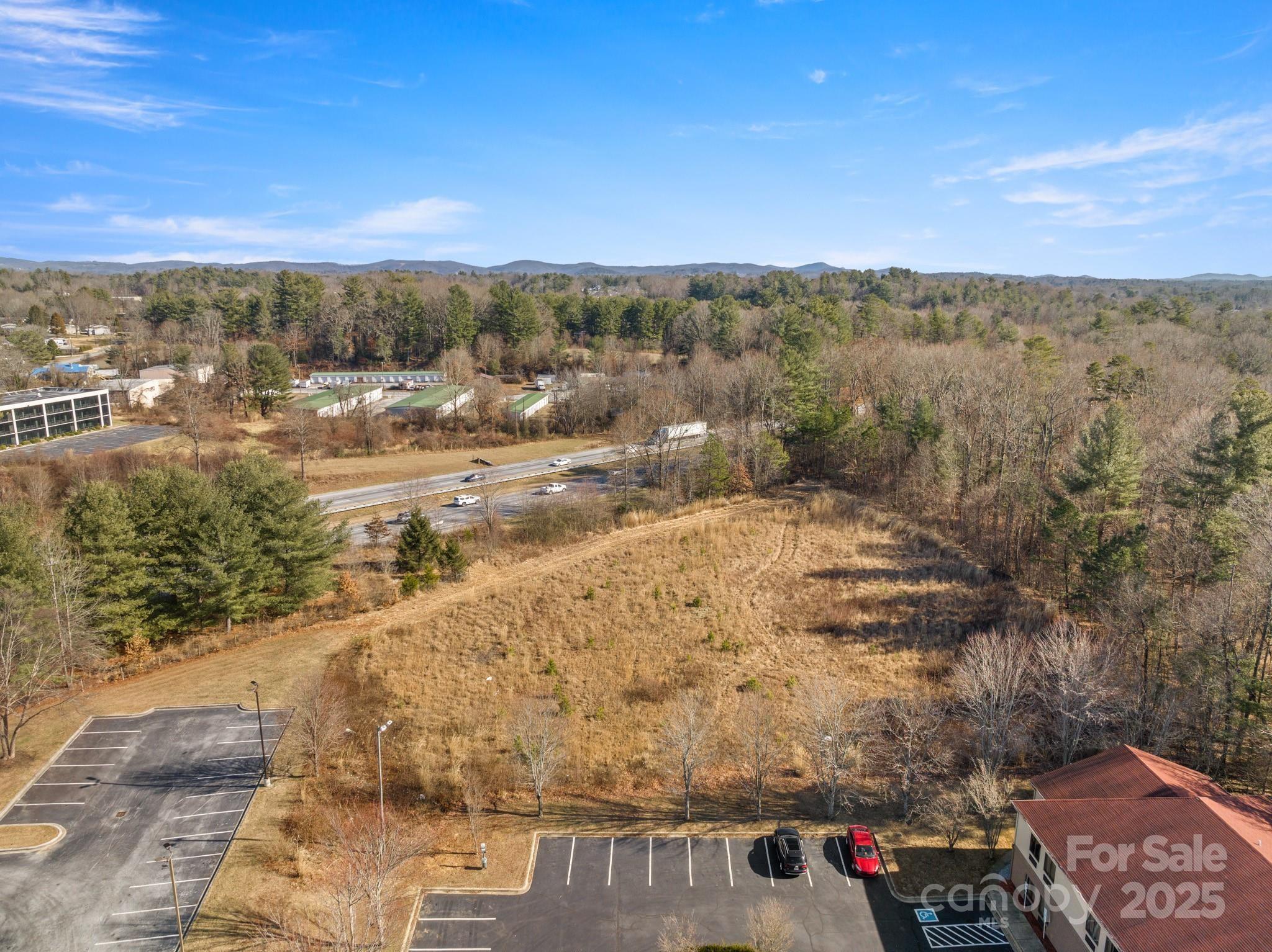 240 Mitchelle Drive Hendersonville NC 28792