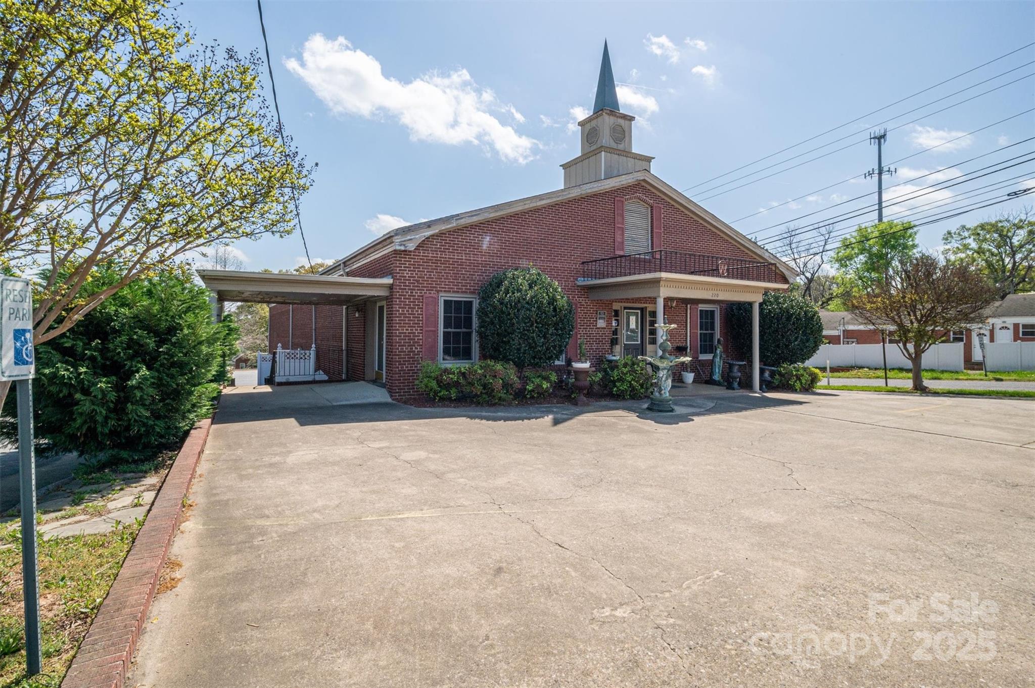 220 S Broad Street Gastonia NC 28054