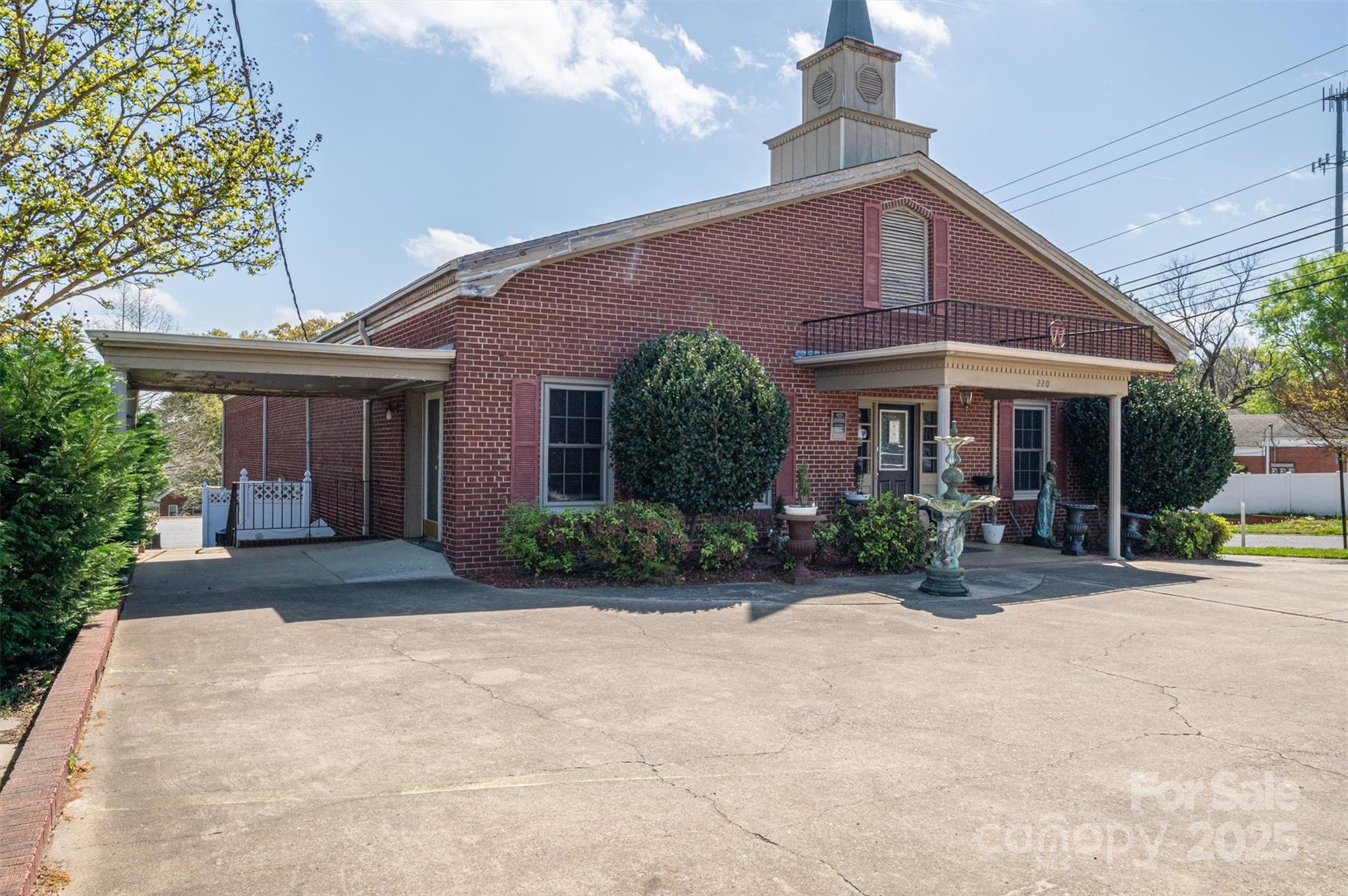 220 S Broad Street Gastonia NC 28054