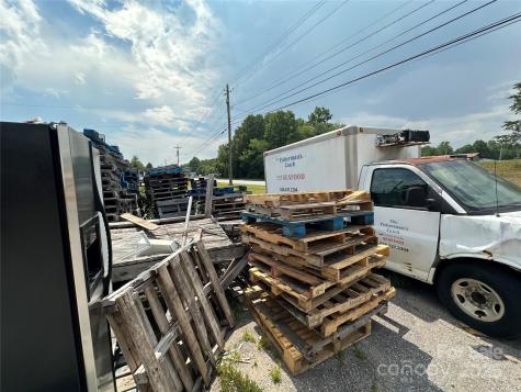 410 E Fleming Drive Morganton NC 28655