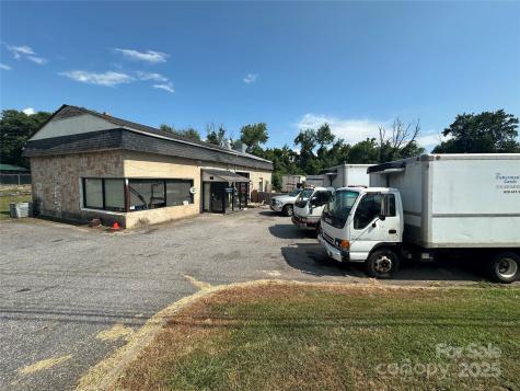 410 E Fleming Drive Morganton NC 28655