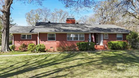 2108 S Cannon Boulevard Kannapolis NC 28083