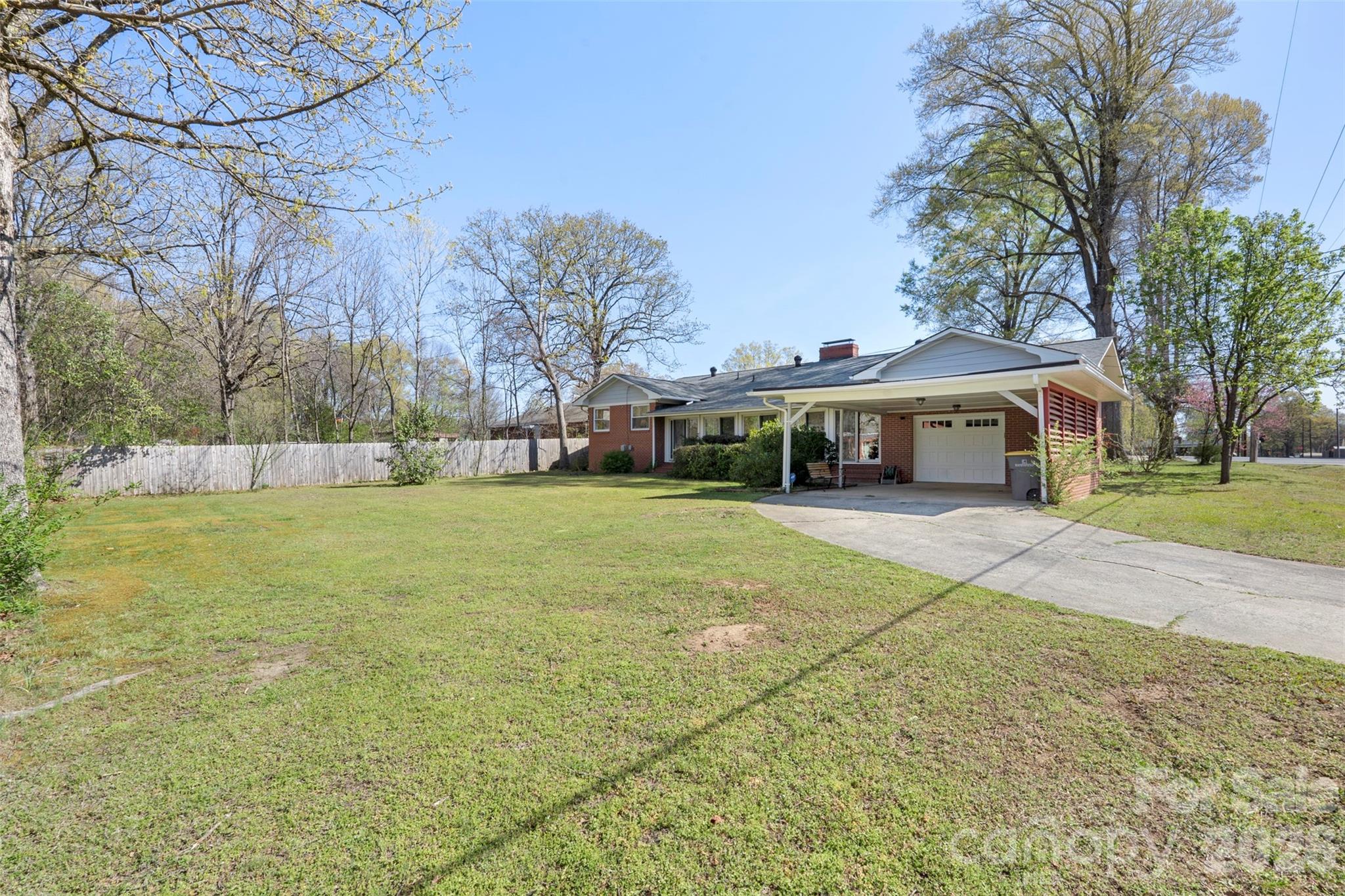 2108 S Cannon Boulevard Kannapolis NC 28083