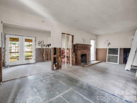 76 Adeles Way Hendersonville NC 28792