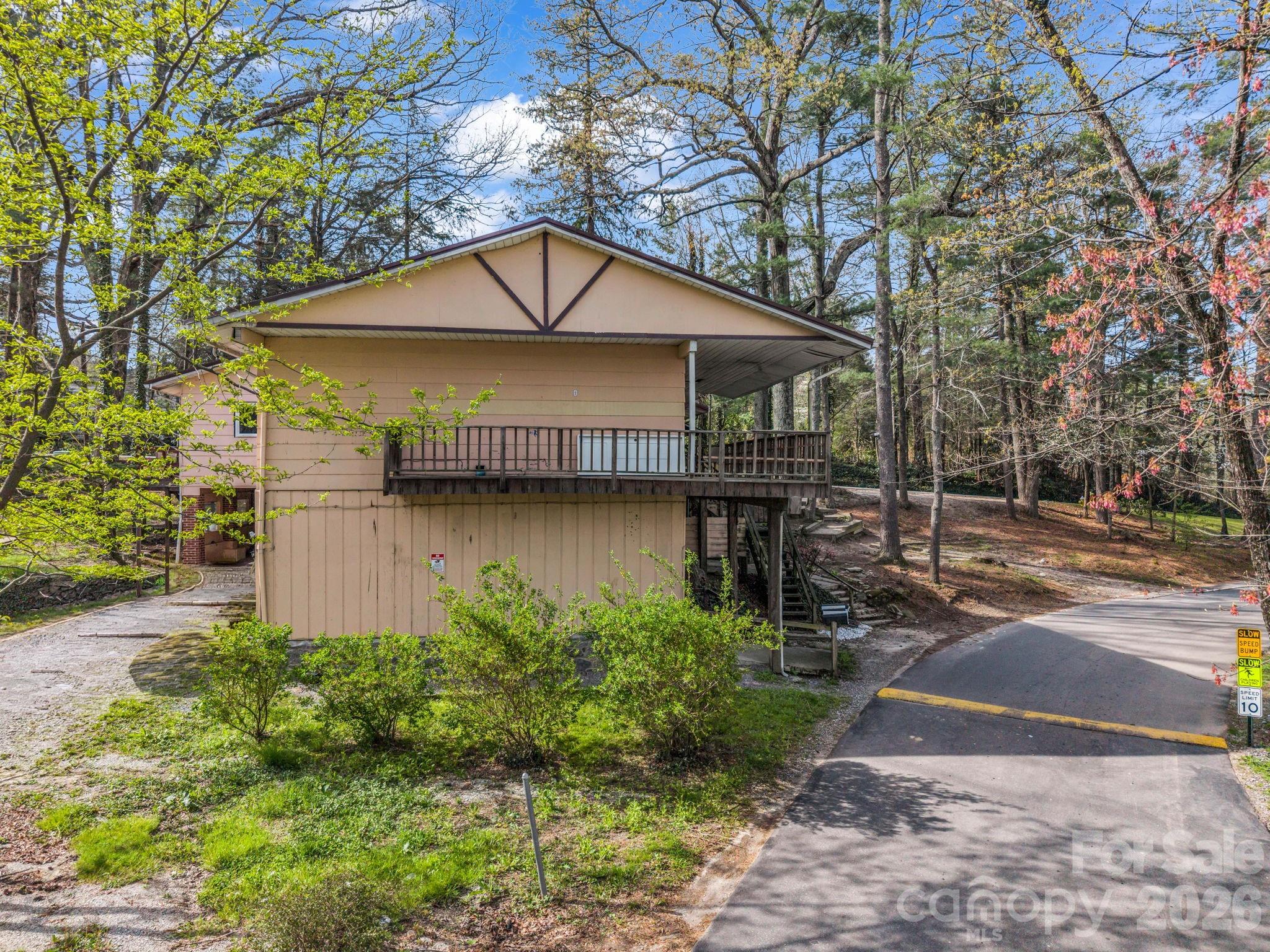76 Adeles Way Hendersonville NC 28792