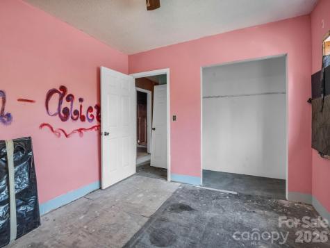 76 Adeles Way Hendersonville NC 28792
