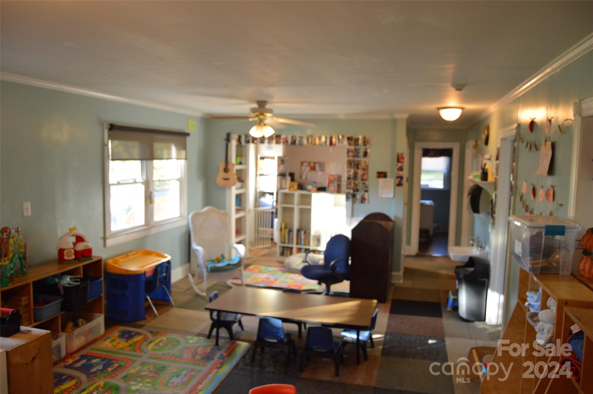 437 Hillcrest Road Statesville NC 28677