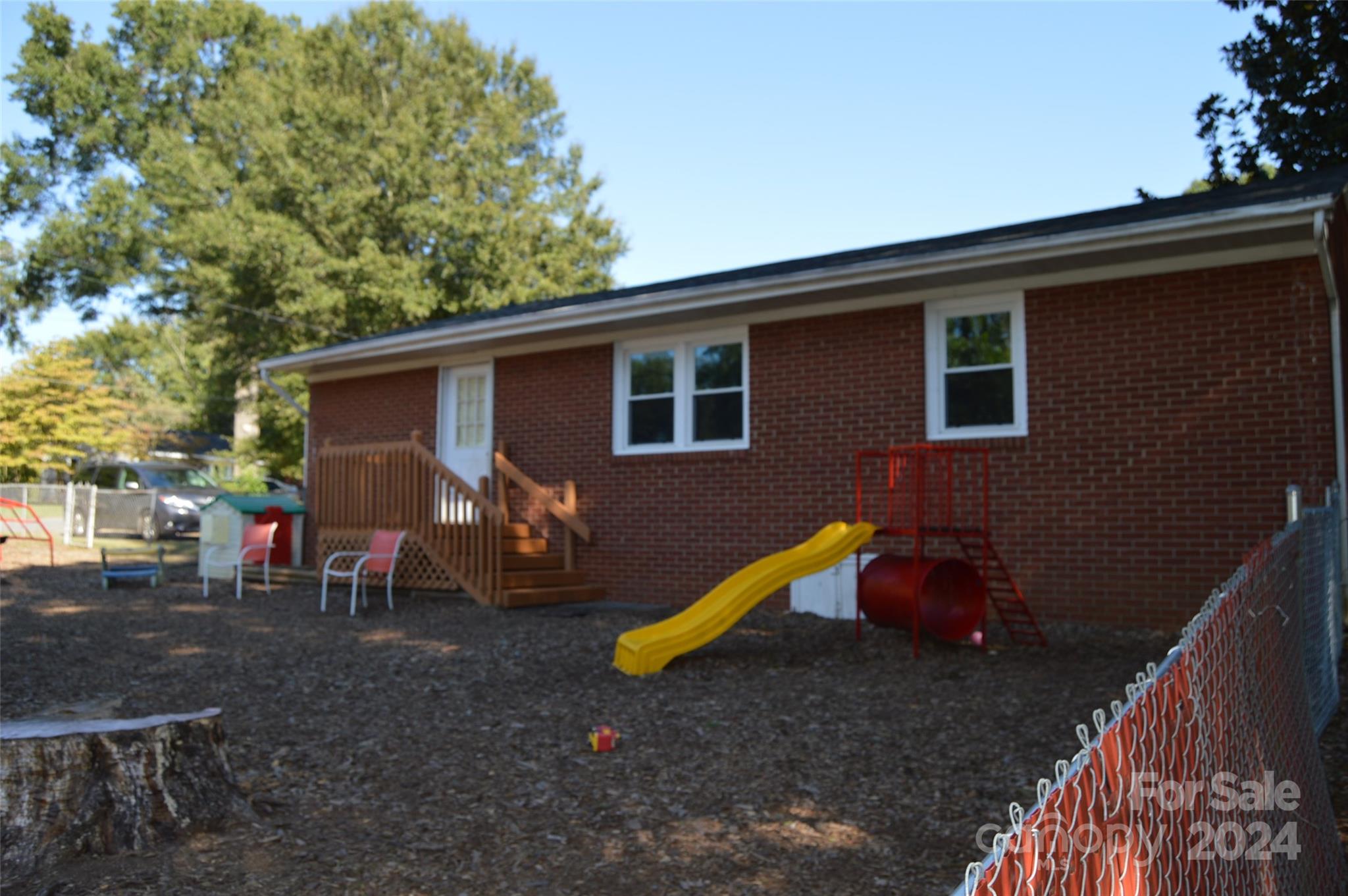 437 Hillcrest Road Statesville NC 28677