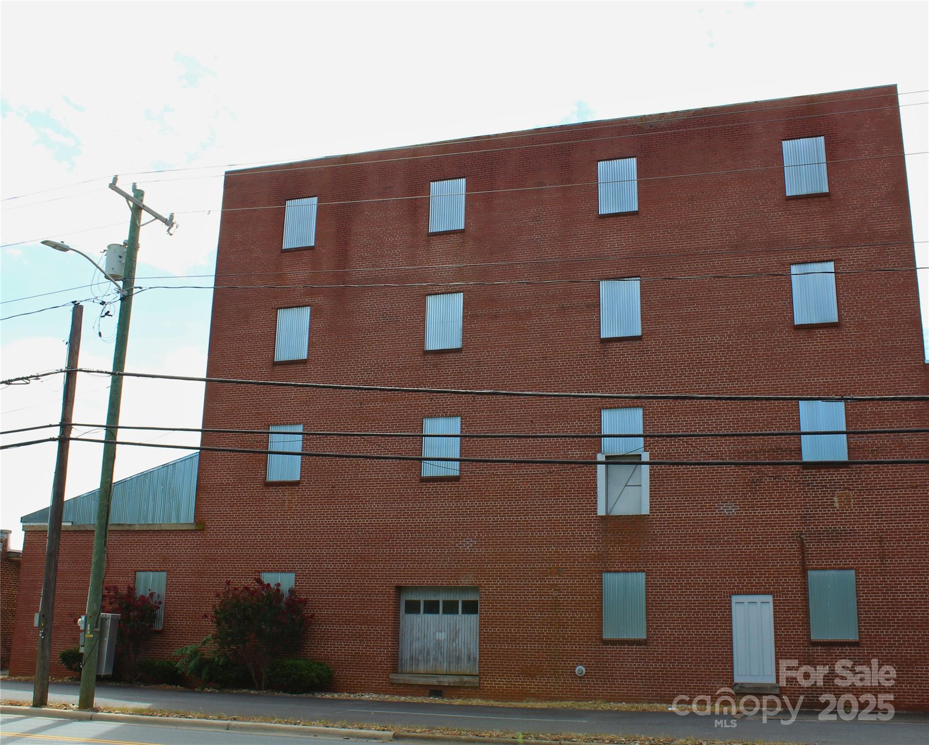 526 8th Street NE Hickory NC 28601
