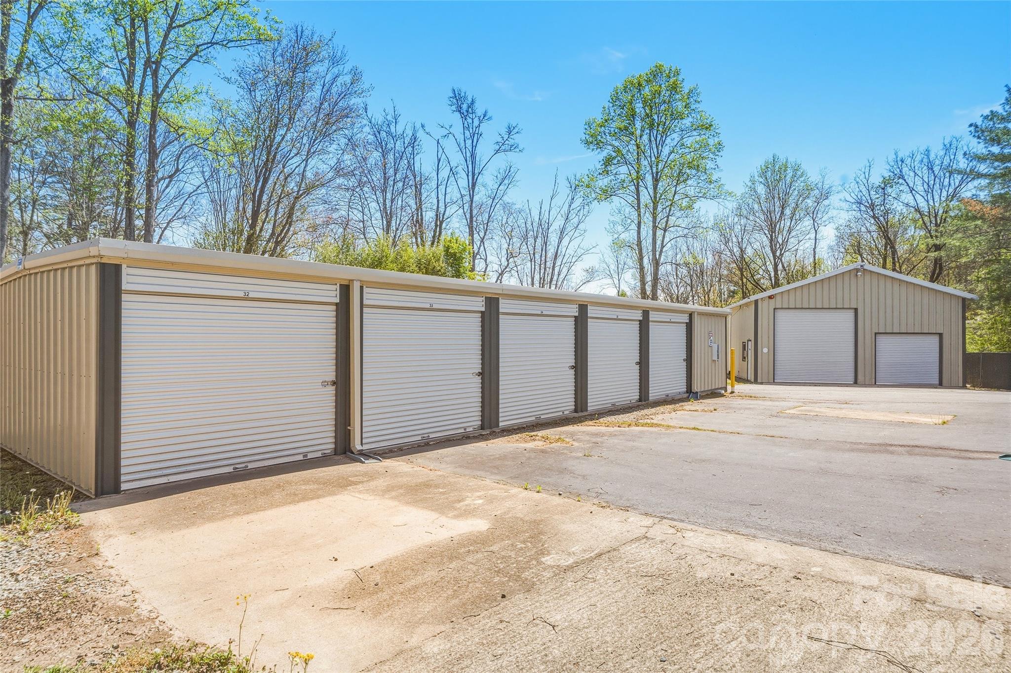 130 Oakland Hill Drive Etowah NC 28729